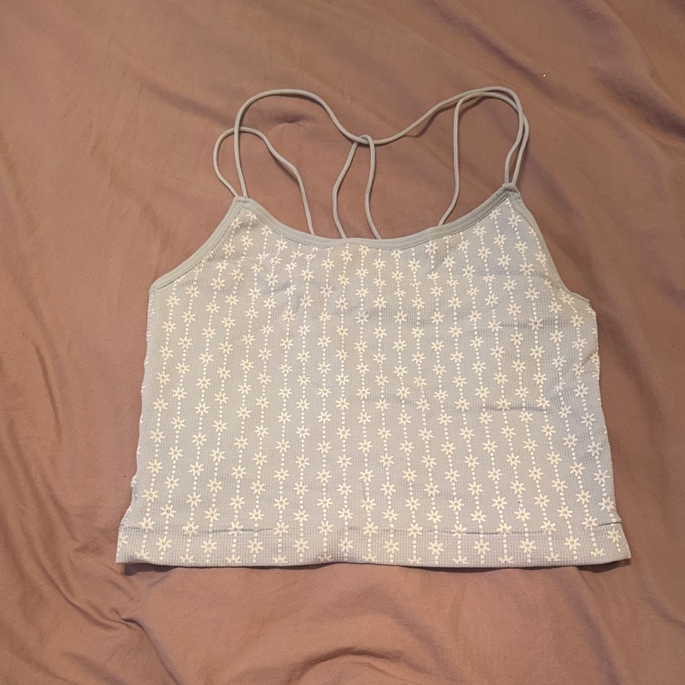 Junior’s Hippie Rose Light Blue Flowered Cropped Tank
